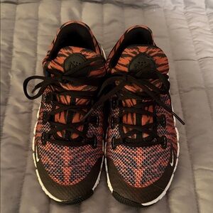 Nike Black and Pink Patterned Women's Sneakers